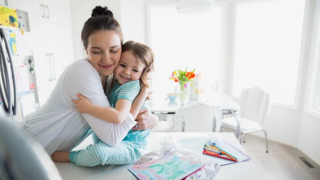 Regalos Financieros para el Día de las Madres: Inversiones y Seguridad para Mamá
